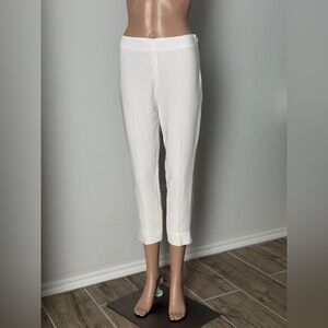cropped capri pants in white